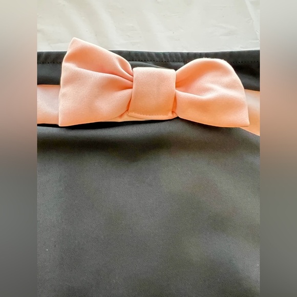 SHEIN Black and Pink Strapless Bodycon Dress - Picture 6 of 6